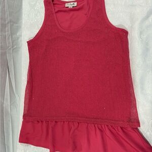 Simply Noelle Raspberry Tank Top has some sequin size large